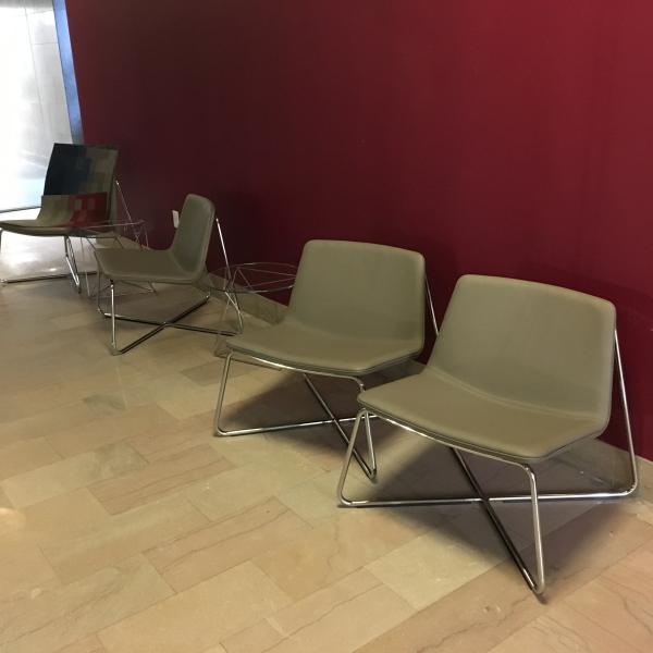 Cleveland Theater Vestibule – Allsteel Vicinity Lounge and Stylex Dia Tables